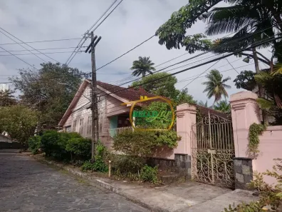 Casa com 5 Quartos à venda, 766m² no Poço, Recife