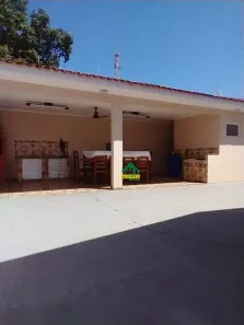 Casa com 3 Quartos para venda ou aluguel, 193m² no Novo Paraíso, Araçatuba