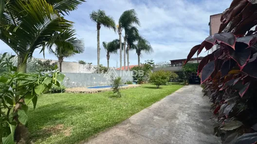 Sobrado com 3 Quartos à venda, 260m² no Brejatuba, Guaratuba