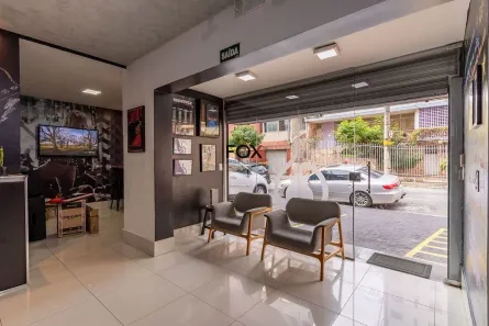 Casa com 10 Quartos à venda, 225m² no Santo Antônio, Belo Horizonte