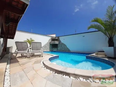 Sobrado com 4 Quartos à venda, 200m² no Balneário Stella Maris, Peruíbe