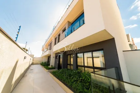 Sobrado com 3 Quartos à venda, 147m² no Santa Felicidade, Curitiba
