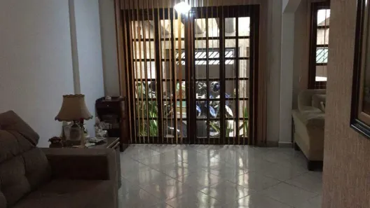 Sobrado com 3 Quartos à venda, 220m² no Demarchi, São Bernardo do Campo