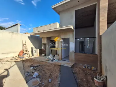 Casa com 3 Quartos à venda, 75m² no Extensão do Bosque, Rio das Ostras