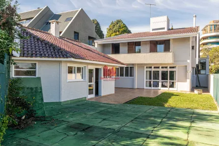 Casa com 5 Quartos à venda, 350m² no Bigorrilho, Curitiba