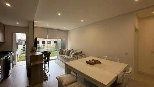Apartamento com 2 Quartos à venda, 80m² no , Bombinhas