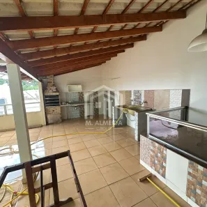 Sobrado com 5 Quartos para alugar, 150m² no Jardim Colina Verde, Maringá