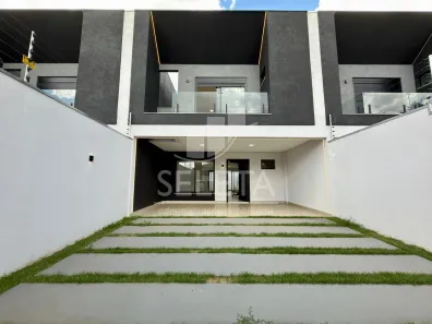Sobrado com 3 Quartos à venda, 160m² no Country, Cascavel