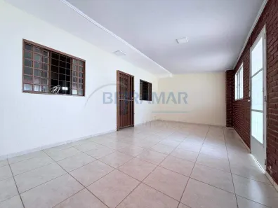 Casa com 2 Quartos para alugar, 147m² no Areal, Brasília