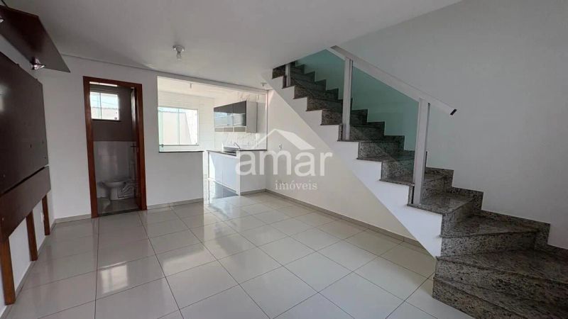 Casa com 2 quartos — Serrano, Belo Horizonte