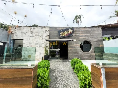 Ponto Comercial à venda, 100m² no Vila Pedroso, Arujá
