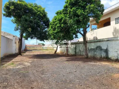 Lote/Terreno para alugar, 1047m² no Estádio, Rio Claro