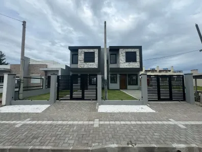 Sobrado com 4 Quartos à venda, 137m² no Capão Novo, Capão da Canoa