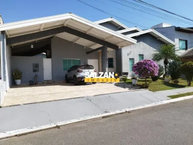 Casa de Condomínio com 3 Quartos à venda, 300m² no Piracangaguá, Taubaté