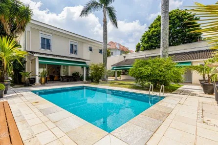 Casa com 5 Quartos à venda, 690m² no Jardim Leonor, São Paulo
