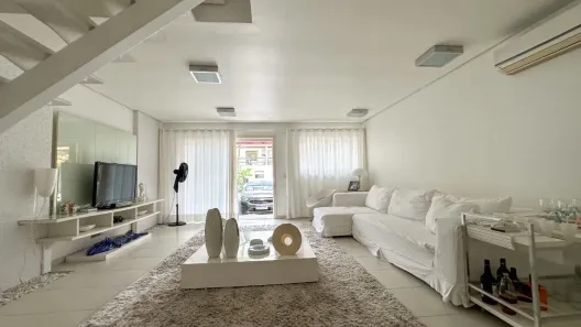 Casa com 3 Quartos à venda, 160m² no Balneario Praia do Perequê, Guarujá
