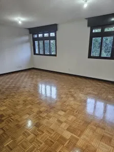 Casa com 3 Quartos para venda ou aluguel, 373m² no Nonoai, Porto Alegre