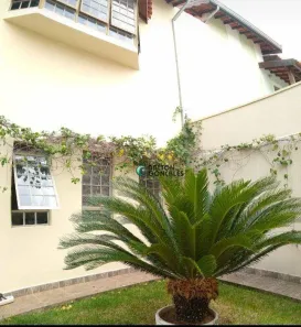 Sobrado com 3 Quartos à venda, 220m² no Jardim Regente, Indaiatuba