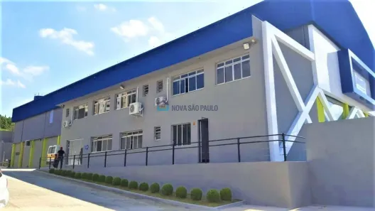 Galpão/Depósito/Armazém à venda, 1270m² no Vila Liviero, São Paulo