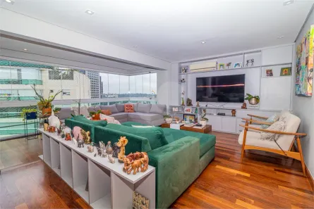 Cobertura com 3 Quartos à venda, 270m² no Vila Olímpia, São Paulo