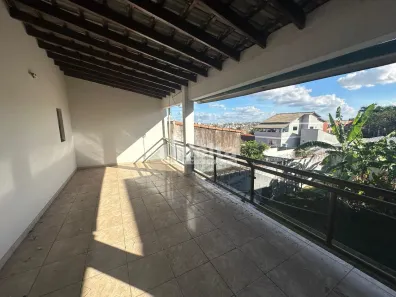 Ponto Comercial com 3 Quartos à venda, 500m² no Presidente Roosevelt, Uberlândia