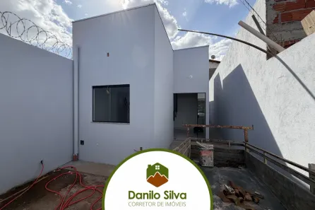 Casa com 3 Quartos à venda, 55m² no Carmelo, Montes Claros