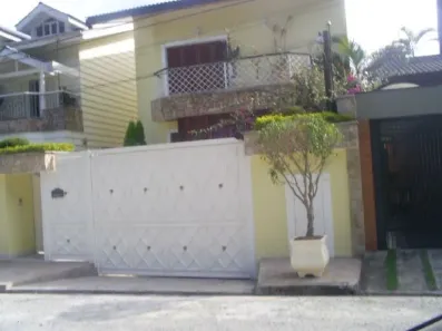 Sobrado com 3 Quartos à venda, 400m² no Vila Albertina, São Paulo