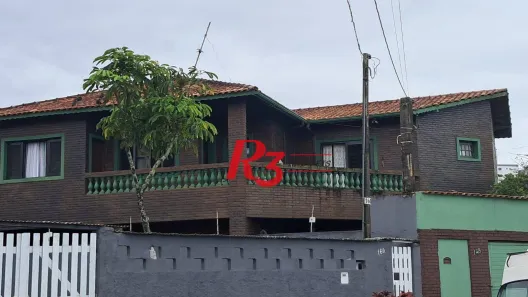 Sobrado com 4 Quartos à venda, 268m² no Solemar, Praia Grande