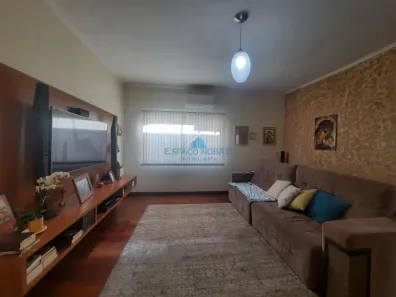 Casa com 3 Quartos à venda, 250m² no Parque Universitário, Franca