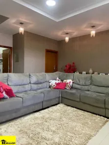 Casa com 4 Quartos à venda, 240m² no Parque Residencial J. Macedo, São José do Rio Preto