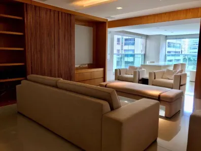 Apartamento com 4 Quartos para venda ou aluguel, 336m² no Vila Uberabinha, São Paulo