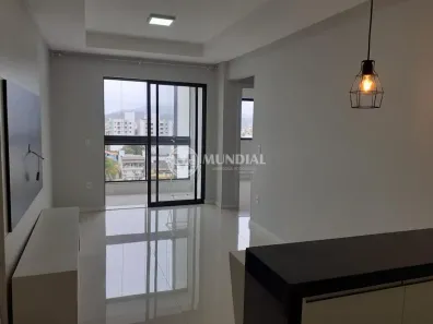 Apartamento com 2 Quartos para alugar, 65m² no Centro, Balneário Camboriú