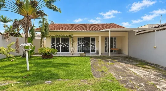 Casa com 3 Quartos à venda, 135m² no Guaratuba, Guaratuba