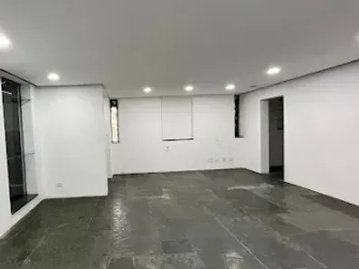 com 5 Quartos para alugar, 137m² no Real Parque, São Paulo