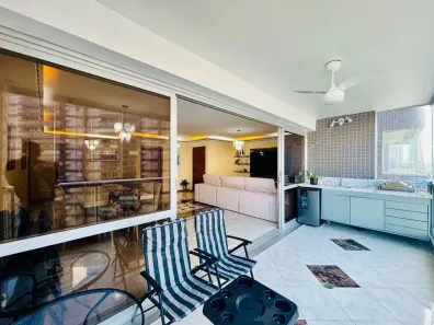 Apartamento com 3 Quartos para alugar, 173m² no Pitangueiras, Guarujá