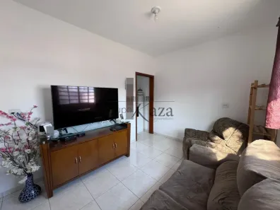 Casa com 2 Quartos para alugar, 75m² no Jardim Santa Rosa, São José dos Campos