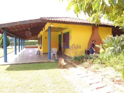 Fazenda/Sítio com 3 Quartos à venda, 5440m² no Pau Arcado, Campo Limpo Paulista