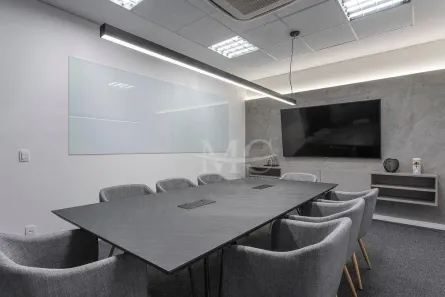 Sala Comercial para alugar, 370m² no Vila Olímpia, São Paulo