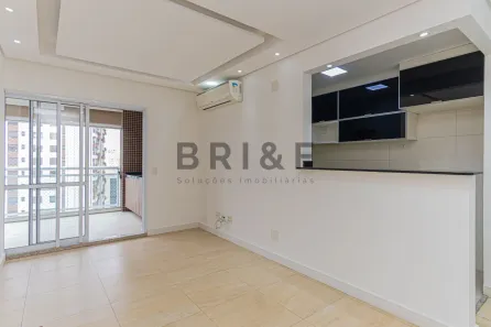 Apartamento com 2 Quartos para alugar, 72m² no Jardim das Acácias, São Paulo