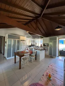 Casa com 3 Quartos à venda, 140m² no Sambaqui, Florianópolis