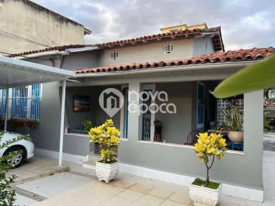 Casa com 4 Quartos à venda, 197m² no Bancários, Rio de Janeiro