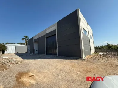 Galpão/Depósito/Armazém para alugar, 120m² no Campeche, Florianópolis