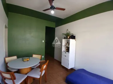 Apartamento com 2 Quartos à venda, 40m² no Estácio, Rio de Janeiro