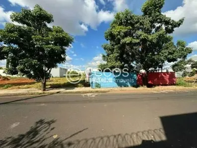 Lote/Terreno à venda, 600m² no Novo Mundo, Uberlândia