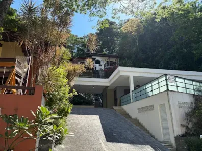 Casa de Condomínio com 3 Quartos à venda, 225m² no Itaipu, Niterói