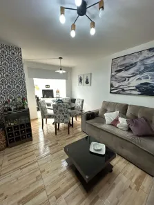 Sobrado com 3 Quartos à venda, 207m² no Hugo Lange, Curitiba