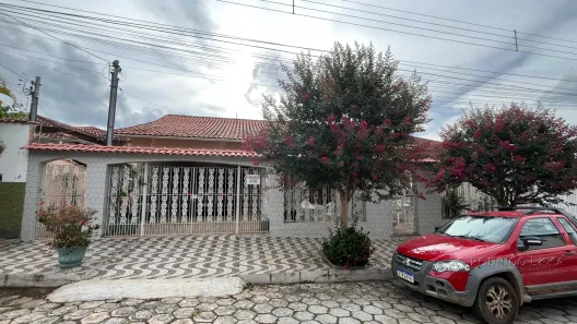 Casa com 5 Quartos à venda, 260m² no Solar dos Lagos, São Lourenço
