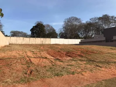 Lote/Terreno à venda, 620m² no Jardim Shangri-Lá, Bauru