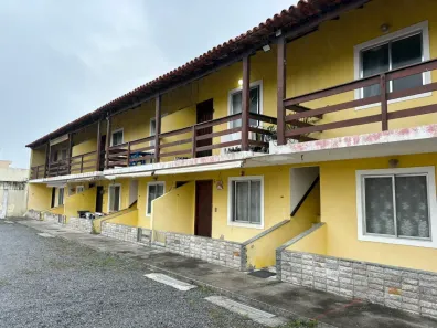 Casa de Condomínio com 2 Quartos à venda, 66m² no Parque Burle, Cabo Frio