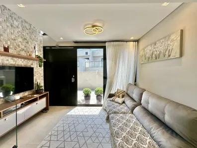 Casa de Condomínio com 2 Quartos à venda, 169m² no Granja Viana, Cotia